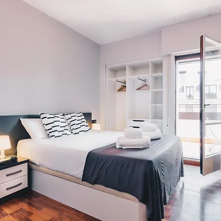 Sunset By People * San Sebastián