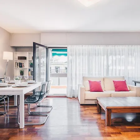 Szálloda Sunset By People *