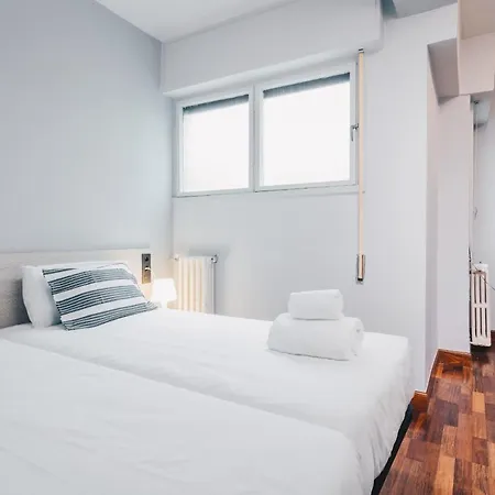 Szálloda Sunset By People *