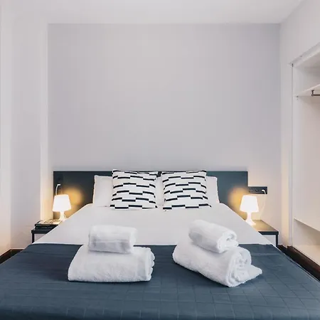 Sunset By People Szálloda San Sebastián