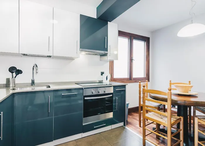 酒店 Sunset By People 圣塞瓦斯蒂安